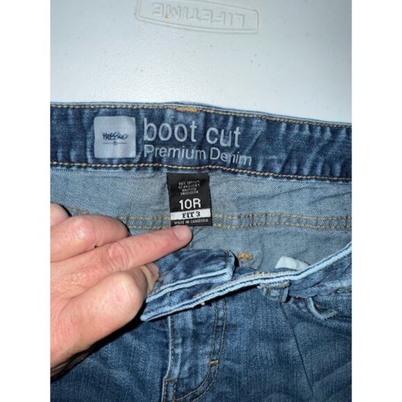 Mossimo Bootcut Size 10 Regular Medium Wash Women's Jeans - Picture 2 of 4